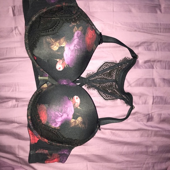 Cacique Other - 48B cacique bra NWOT